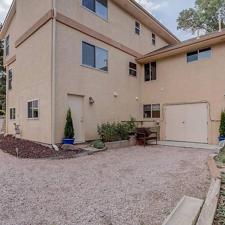Bright & Cozy Studio Apartment In Colorado Springs Exteriör bild