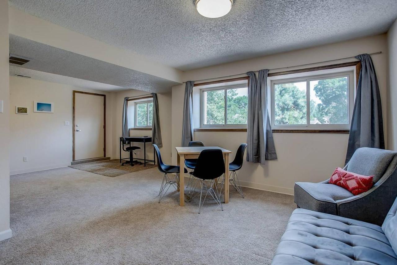 Bright & Cozy Studio Apartment In Colorado Springs Exteriör bild